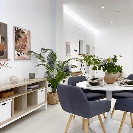 Sunny 4 Pax Wifi Apartman Valencia